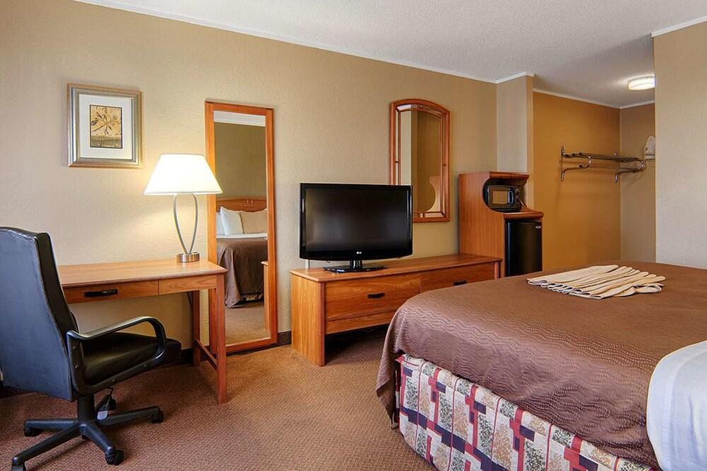 Norwood Inn & Suites Mankato North Mankato Ngoại thất bức ảnh