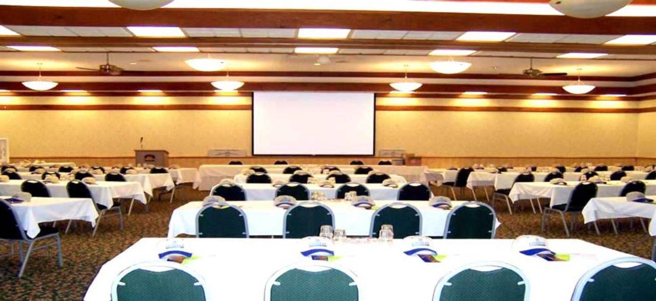 Norwood Inn & Suites Mankato North Mankato Ngoại thất bức ảnh